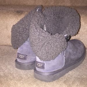 Bailey button uggs
